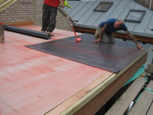 ../previews/071-ext-flatroof-glue.jpeg.medium.jpeg